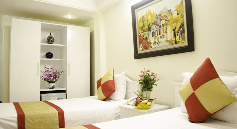Hanoi Blue Moon Hotel Rum bild