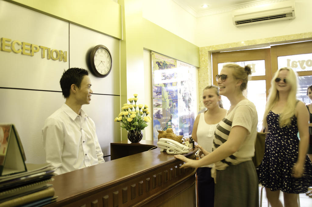 Hanoi Blue Moon Hotel Exteriör bild