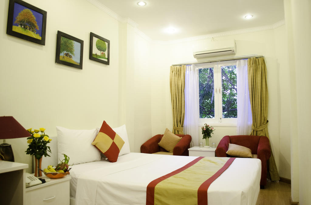 Hanoi Blue Moon Hotel Rum bild