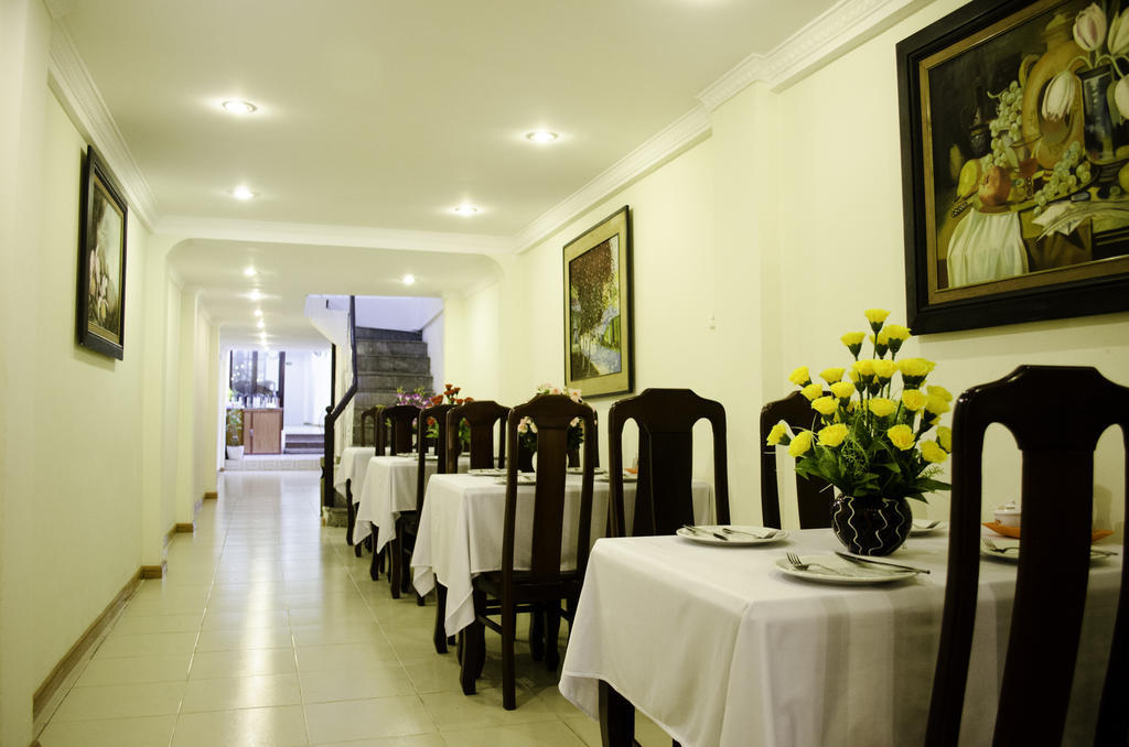 Hanoi Blue Moon Hotel Exteriör bild